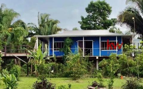 Belize Eco-Friendly Home Punta Gorda (2/10)