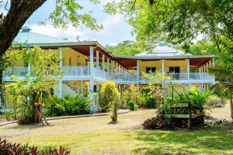 The Summerhouse, 52.5-Acre Private Off-Grid Estate with 3-Bedroom Home (1/10)