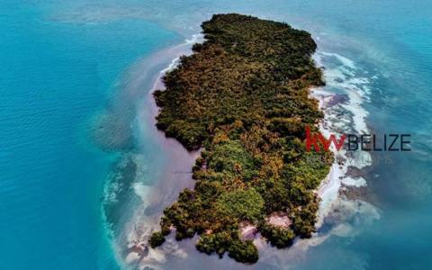 #Frenchman's Caye (2/10)